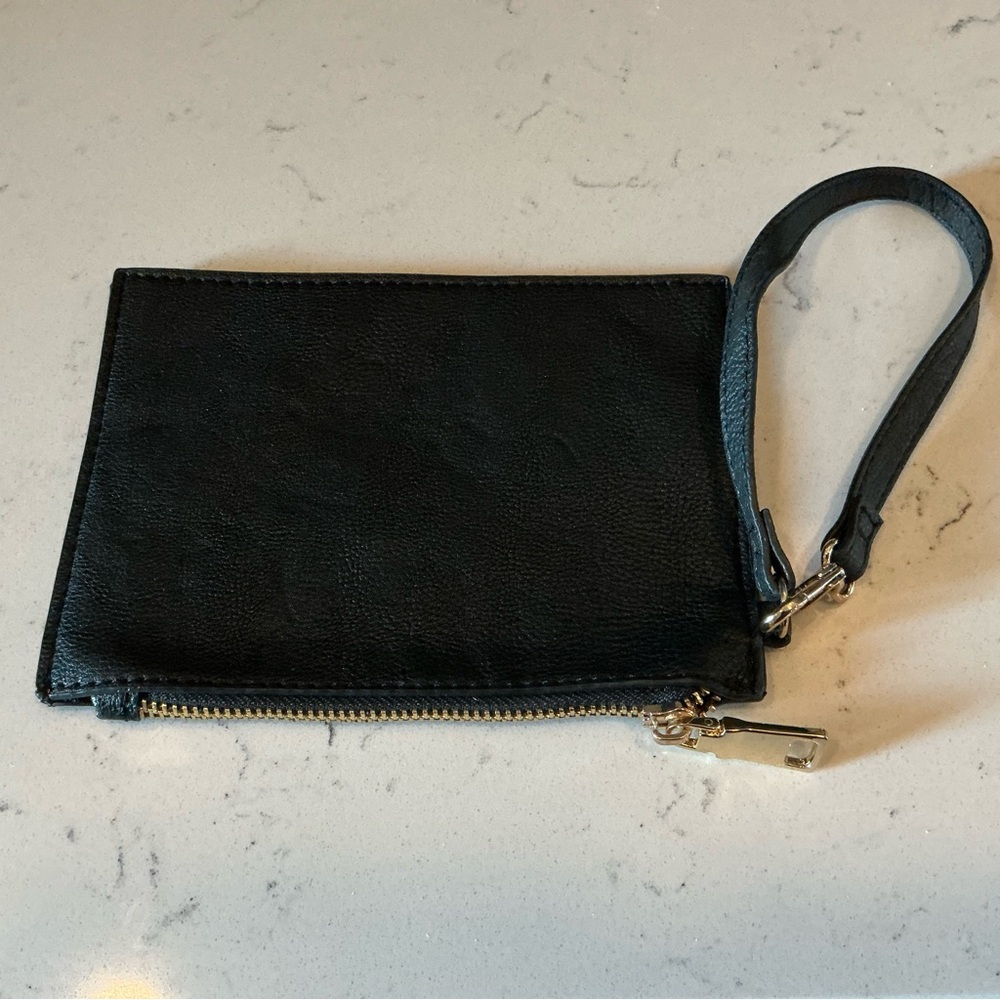 Steve Madden women’s black leather wristlet clutch bag